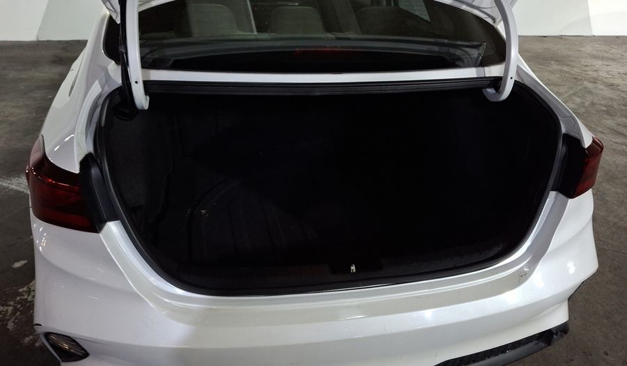 Kia Forte 2.0 L IVT Sedan 2023