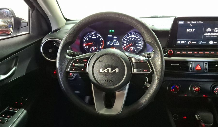 Kia Forte 2.0 L IVT Sedan 2023