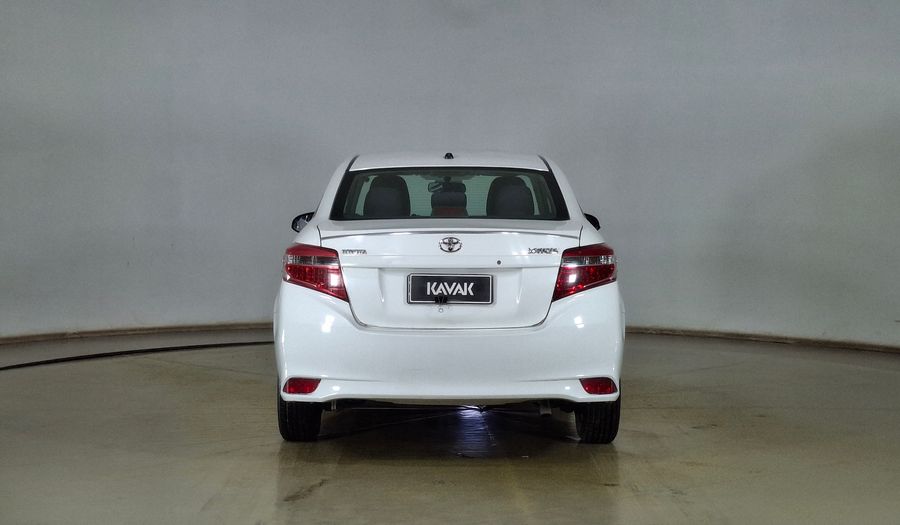Toyota Yaris 1.5 XLI Sedan 2017
