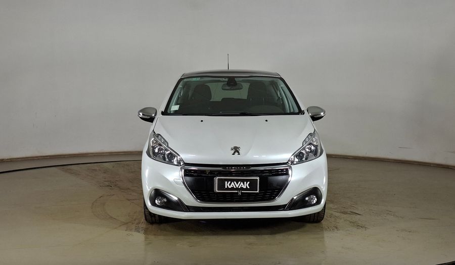 Peugeot 208 1.2 PURETECH 110 HP AUTO SIGNATURE + Hatchback 2020