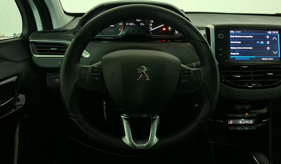 Peugeot 208 1.2 PURETECH 110 HP AUTO SIGNATURE + Hatchback 2020