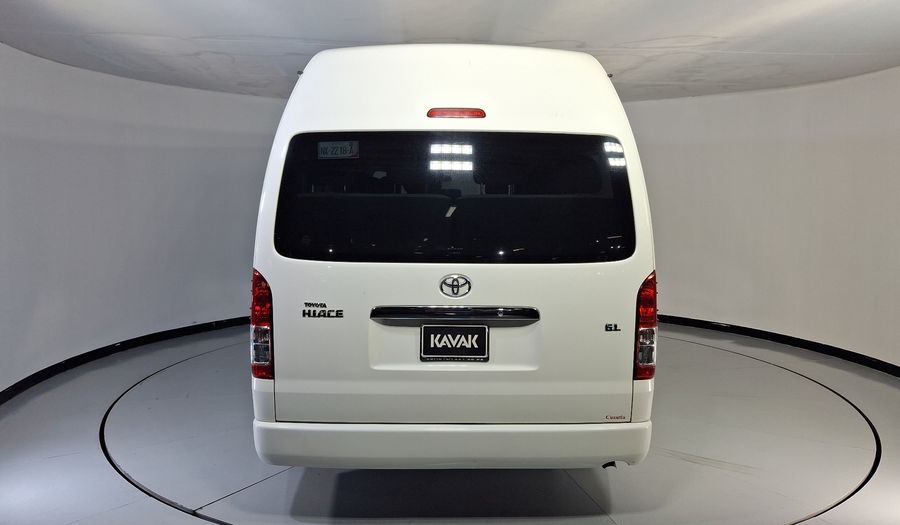 Toyota Hiace 2.7 15 PASAJEROS CON AC MT Van 2015