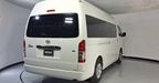 Toyota Hiace 2.7 15 PASAJEROS CON AC MT Van 2015