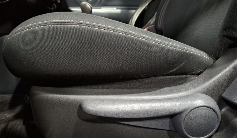 Nissan March 1.6 ADVANCE Hatchback 2020