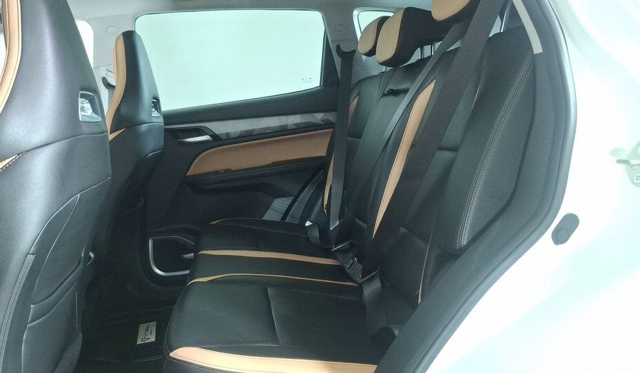Livan X6 Pro 1.5T LUX DCT Suv 2026