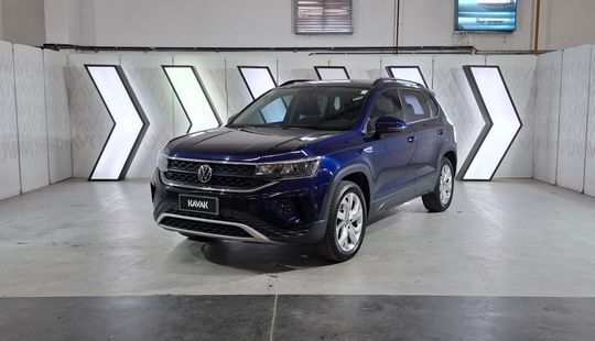 Volkswagen • Taos