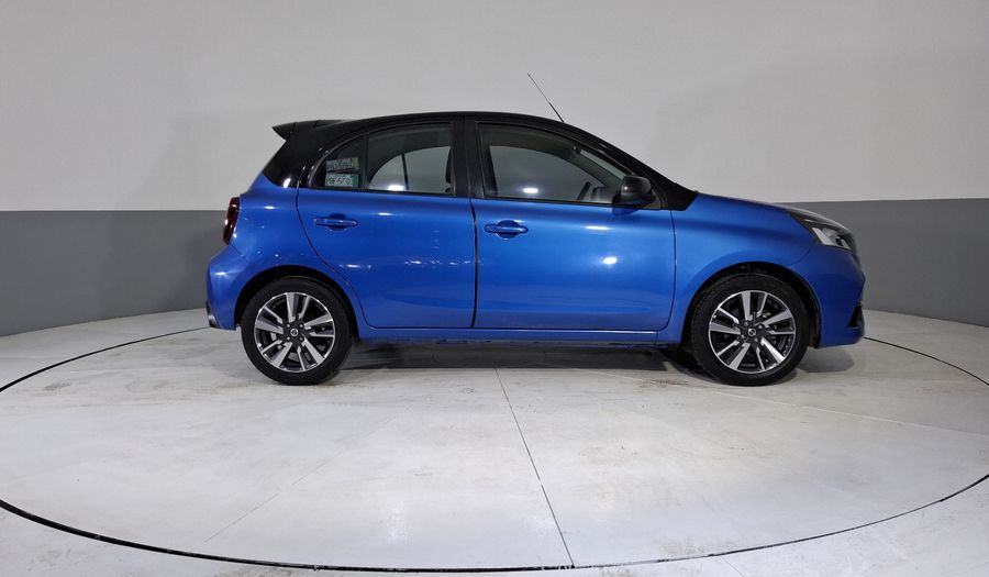 Nissan March 1.6 EXCLUSIVE BI-TONO AUTO Hatchback 2021