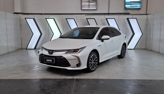 Toyota • Corolla