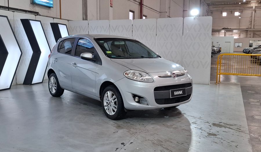 Fiat Palio 1.6 16V ESSENCE Hatchback 2016