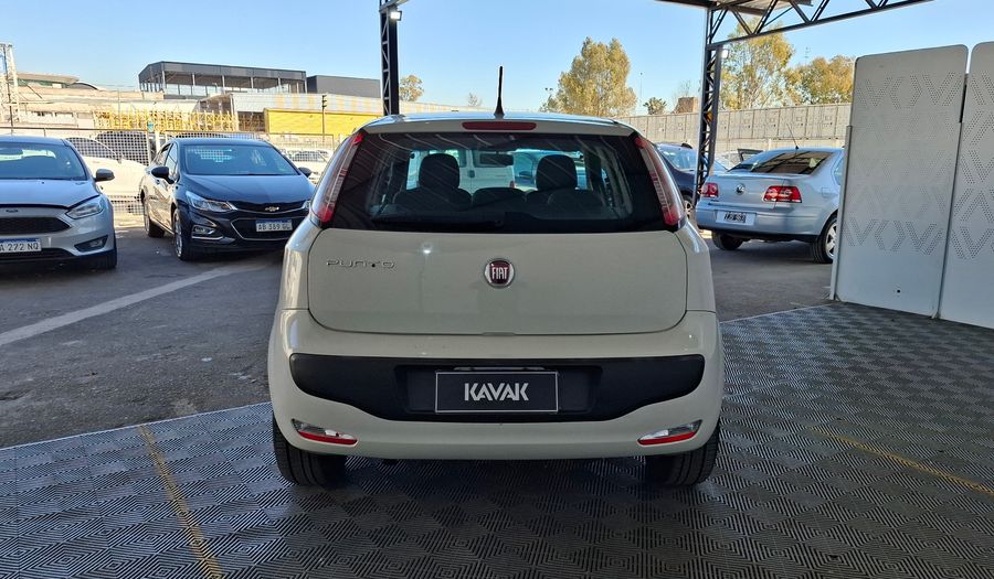 Fiat Punto 1.4 ATTRACTIVE 5P Hatchback 2014