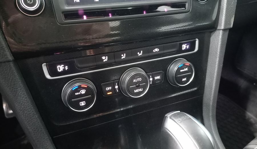 Volkswagen Golf 2.0 TSI DSG GTI Hatchback 2018