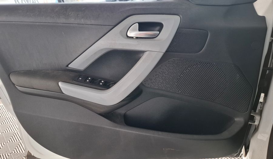 Peugeot 208 1.6 ALLURE TOUCHSCREEN Hatchback 2015