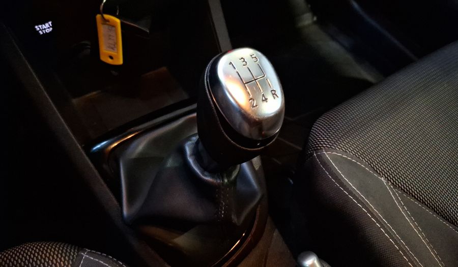 Renault Clio 1.2 EXPRESSION Hatchback 2018