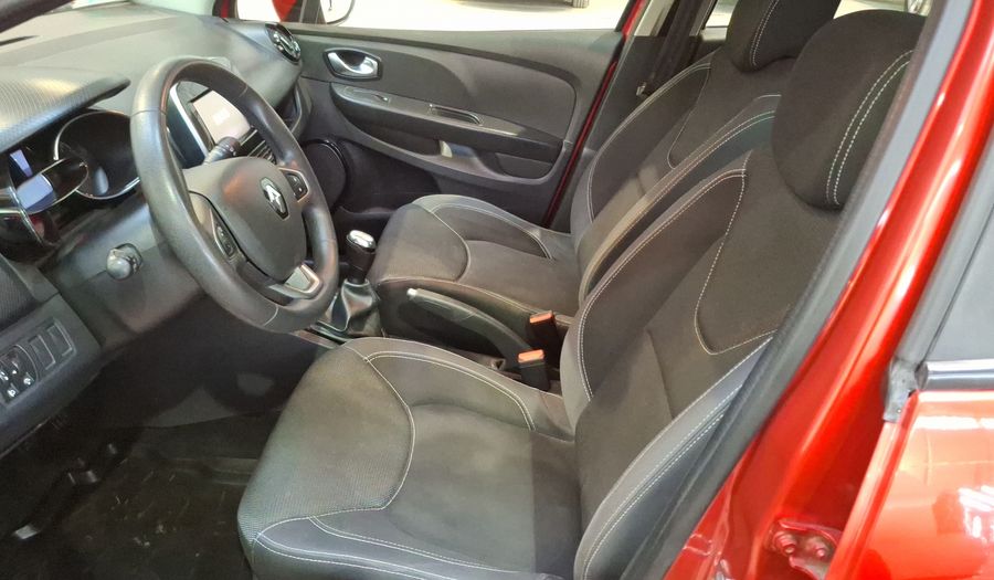 Renault Clio 1.2 EXPRESSION Hatchback 2018