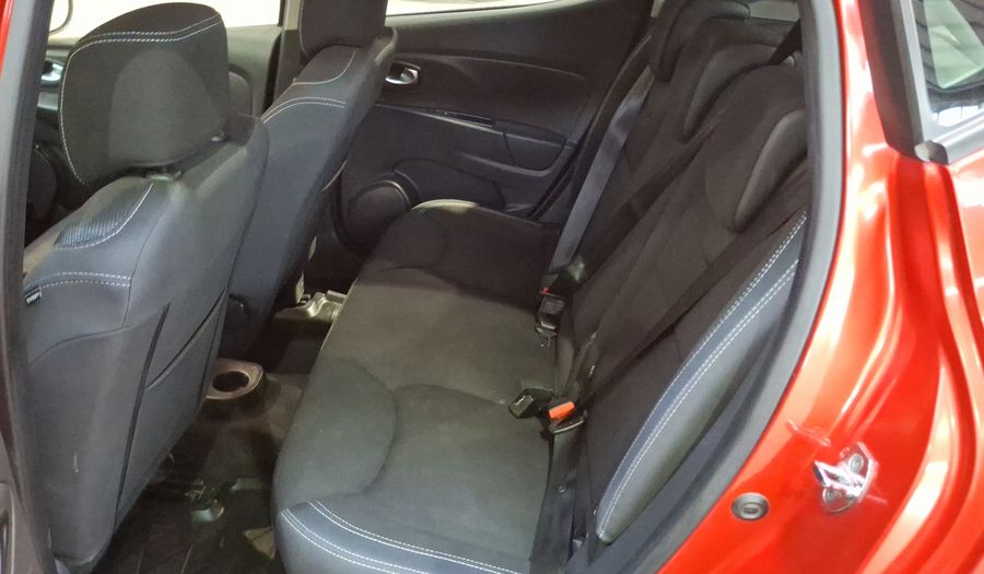 Renault Clio 1.2 EXPRESSION Hatchback 2018