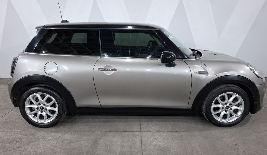 Mini Cooper 1.5 COOPER CHILI AUTO Hatchback 2018