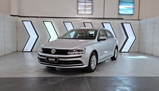 Volkswagen • Vento