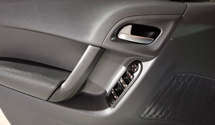 Citroen C3 1.6 FEEL AT Hatchback 2017