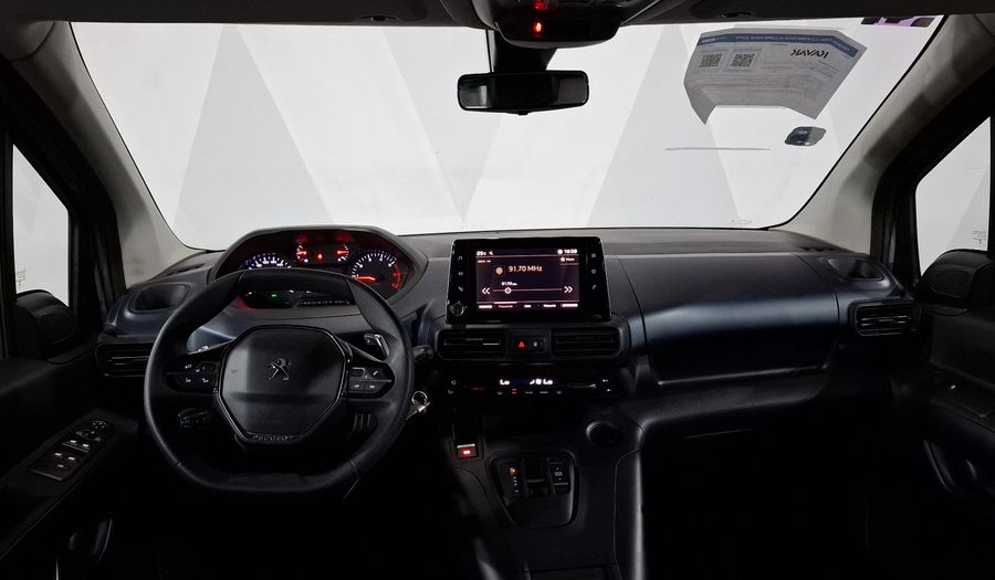 Peugeot Rifter 1.2 PURETECH ALLURE PACK AUTO Minivan 2025