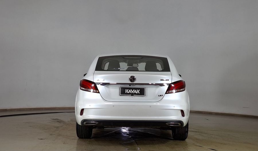 Mg 6 1.5T DCT DLX Hatchback 2021