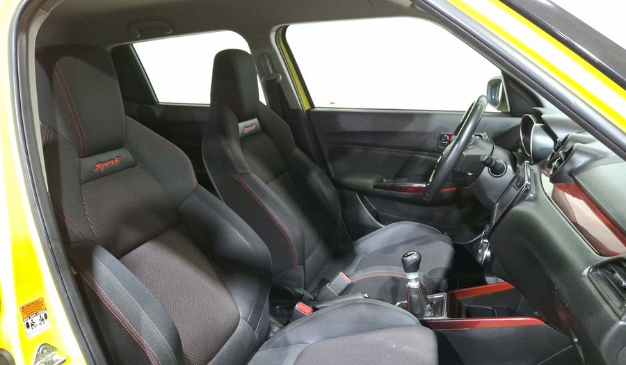 Suzuki Swift 1.4 BOOSTERJET SPORT Hatchback 2021