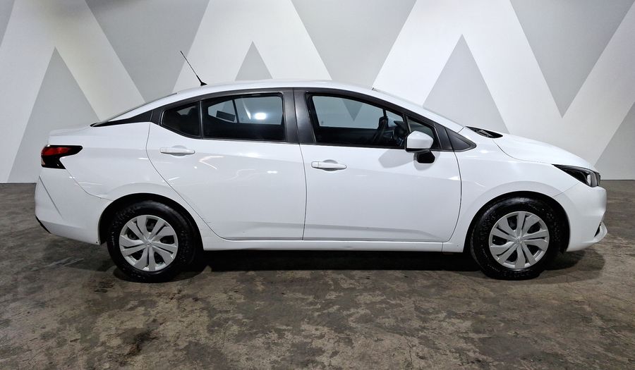 Nissan Versa 1.6 SENSE CVT Sedan 2020