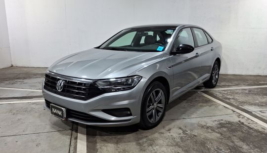 Volkswagen • Jetta