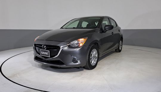 Mazda • Mazda 2
