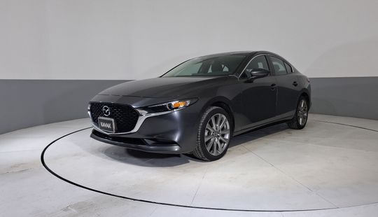 Mazda • Mazda 3
