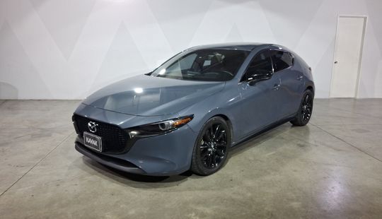 Mazda • Mazda 3