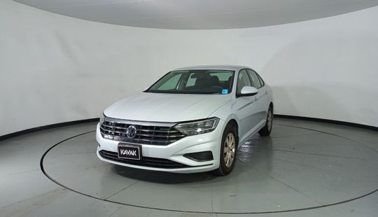 Volkswagen • Jetta