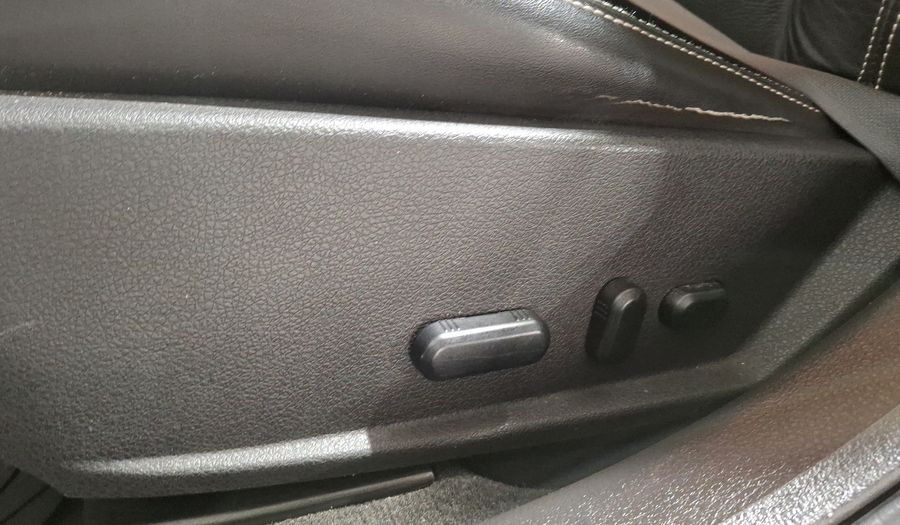 Ford Fusion 3.0 SEL V6 PIEL AT Sedan 2011