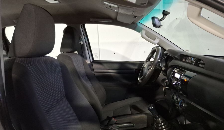 Toyota Hilux 2.7 DOBLE CABINA SR (D-CAB MID) Pickup 2020