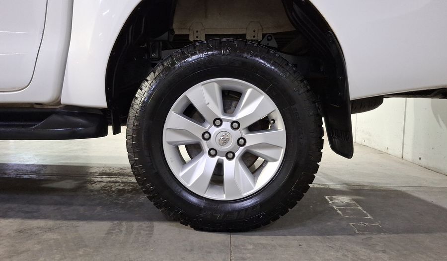 Toyota Hilux 2.7 DOBLE CABINA SR (D-CAB MID) Pickup 2020