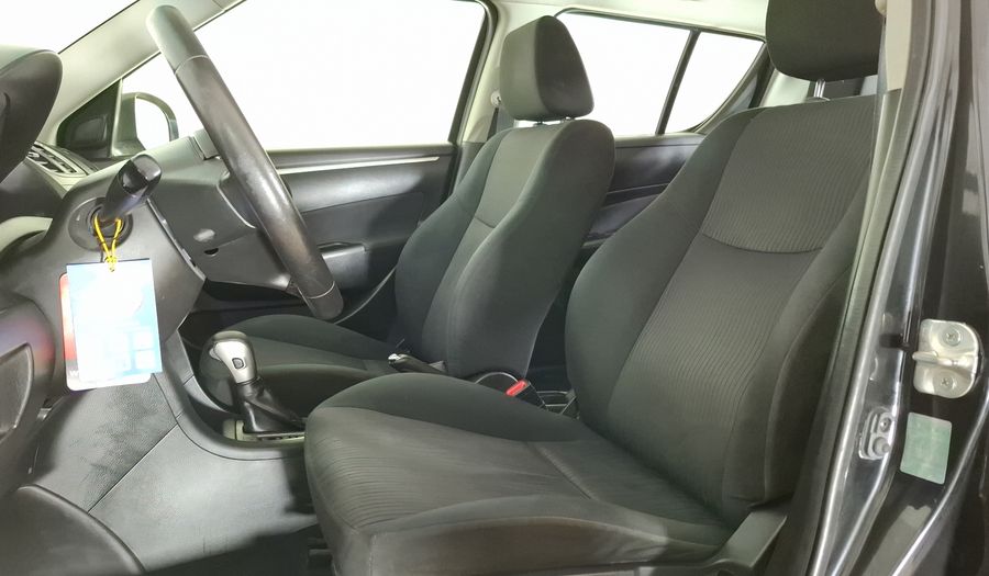 Suzuki Swift 1.4 GL AUTO Hatchback 2013