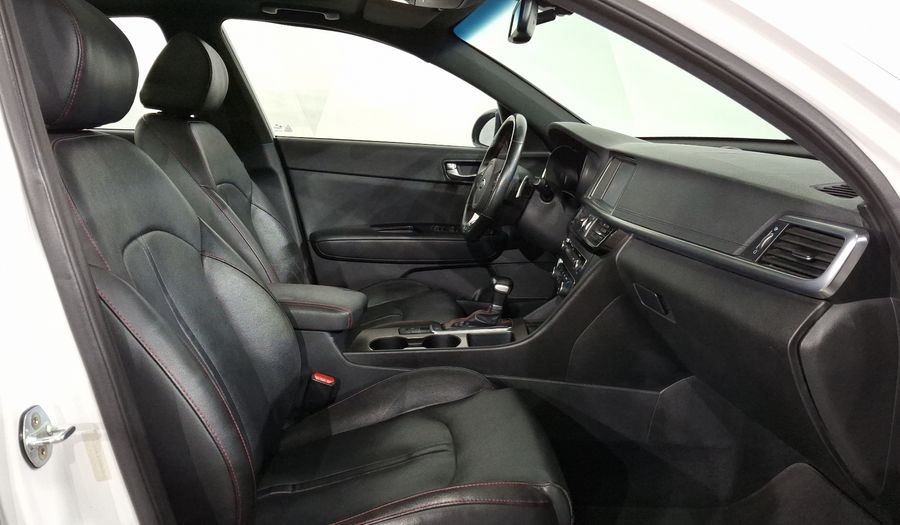 Kia Optima 2.0 TURBO GDI SX AT Sedan 2016