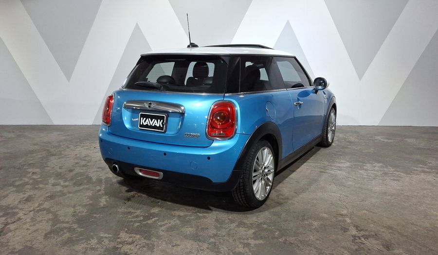 Mini Cooper 1.5 COOPER CHILI AT Hatchback 2017
