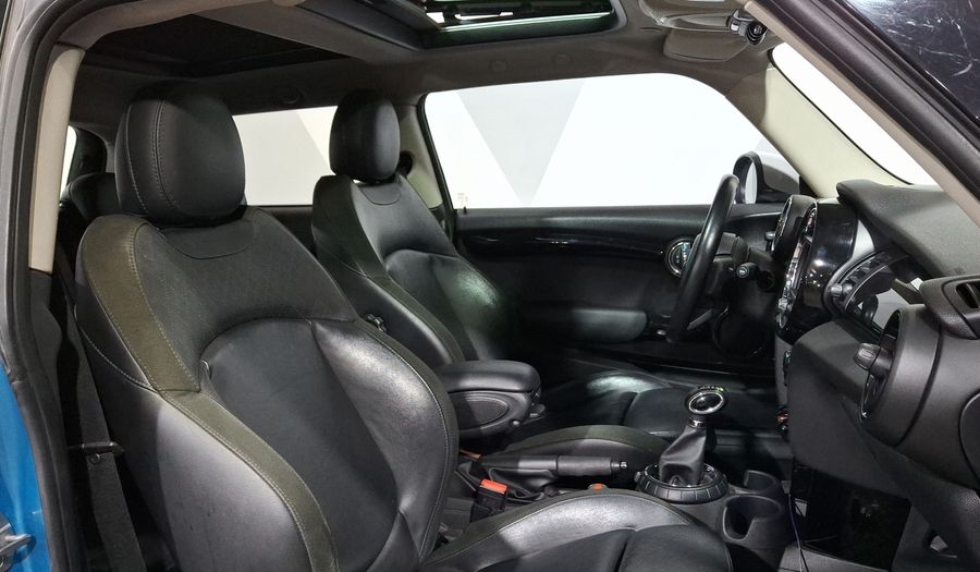Mini Cooper 1.5 COOPER CHILI AT Hatchback 2017