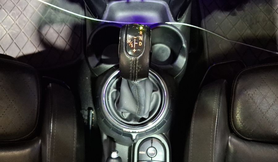 Mini Cooper 1.5 COOPER CHILI AT Hatchback 2017