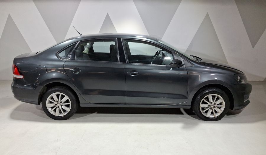 Volkswagen Vento 1.6 COMFORTLINE TIPTRONIC Sedan 2016