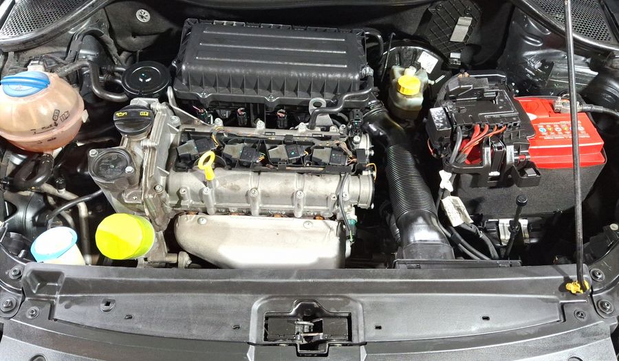 Volkswagen Vento 1.6 COMFORTLINE TIPTRONIC Sedan 2016