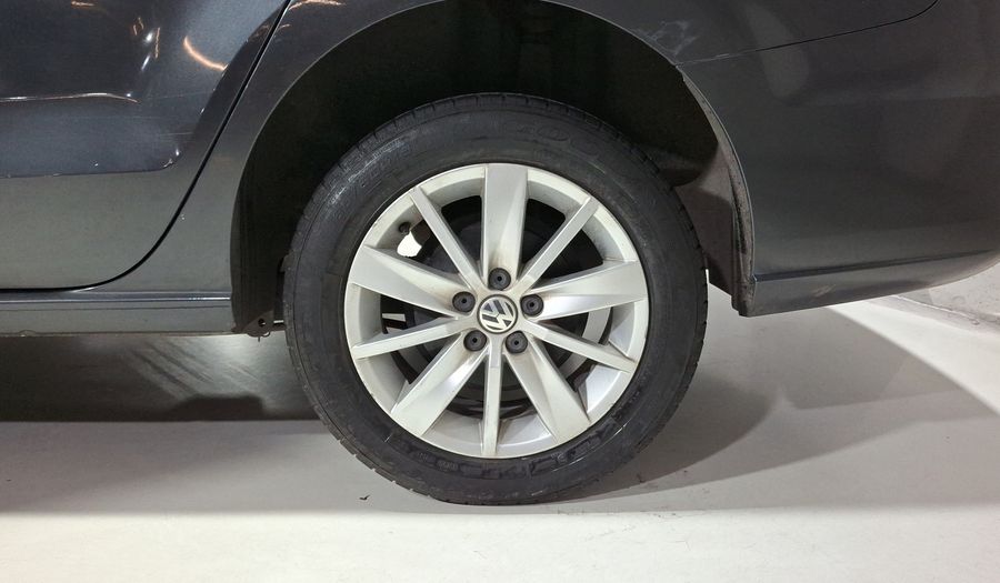 Volkswagen Vento 1.6 COMFORTLINE TIPTRONIC Sedan 2016