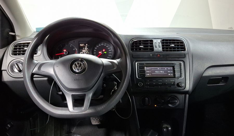 Volkswagen Vento 1.6 COMFORTLINE TIPTRONIC Sedan 2016
