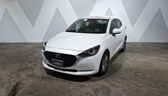 Mazda • Mazda 2