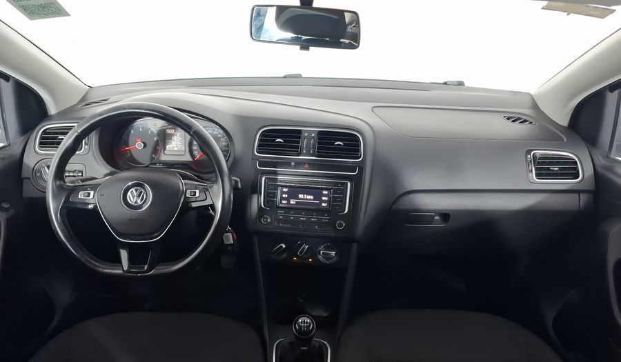Volkswagen Polo 1.6 STD. Hatchback 2018