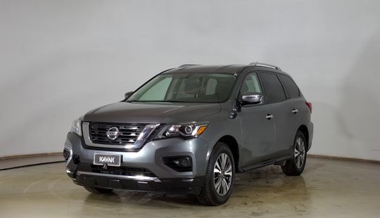 Nissan • Pathfinder
