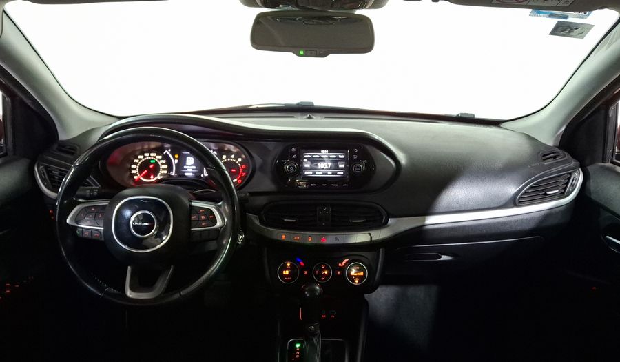 Dodge Neon 1.6 SXT AT Sedan 2017