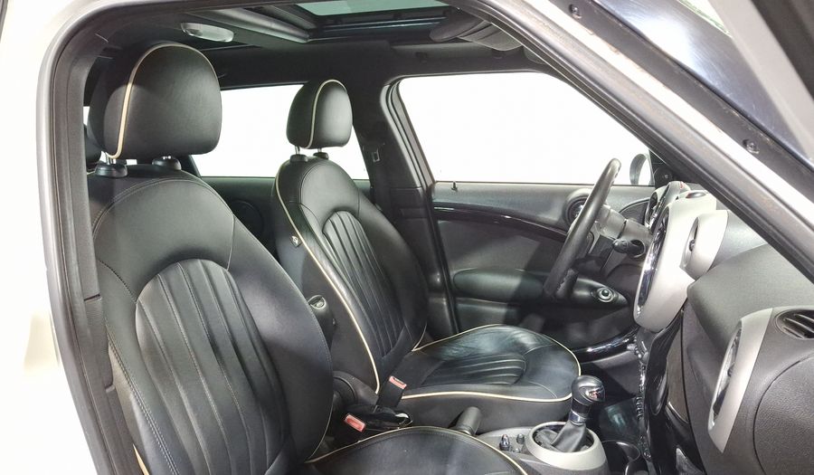 Mini Countryman 1.6 COOPER S HOT CHILI AT Hatchback 2013