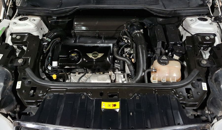 Mini Countryman 1.6 COOPER S HOT CHILI AT Hatchback 2013