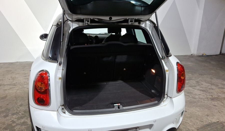 Mini Countryman 1.6 COOPER S HOT CHILI AT Hatchback 2013